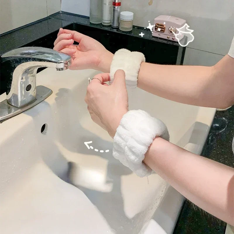 ที่รัดข้อมือซับเหงื่อสำหรับล้า - Sweat Band Wrist บทวิจารณ์และราคา