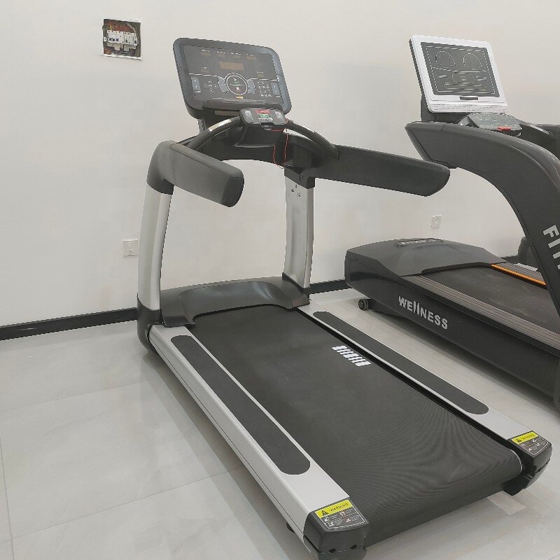 ลู่วิ่งไฟฟ้าสำหรับยิม 3 แรงม้า - Running Gear Equipment บทวิจารณ์และราคา